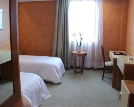 Hotel Beni Hamad Bordj Bou Arreridj Buitenkant foto