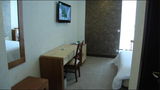 Hotel Beni Hamad Bordj Bou Arreridj Buitenkant foto